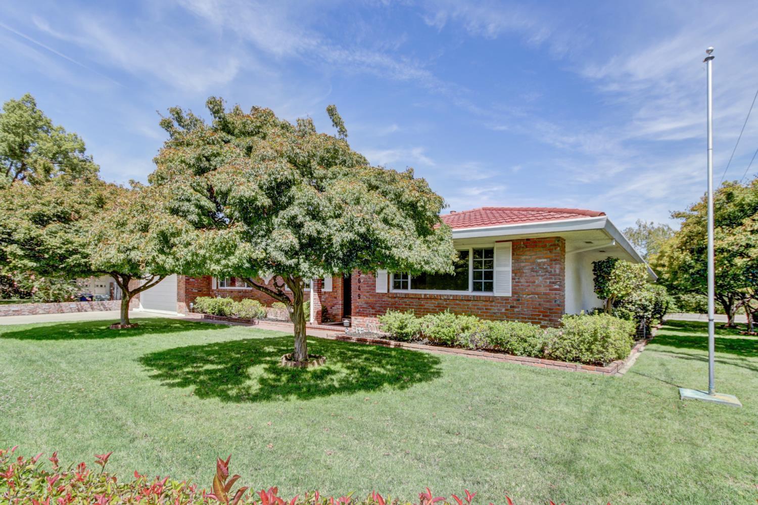 5649 Newbury Way