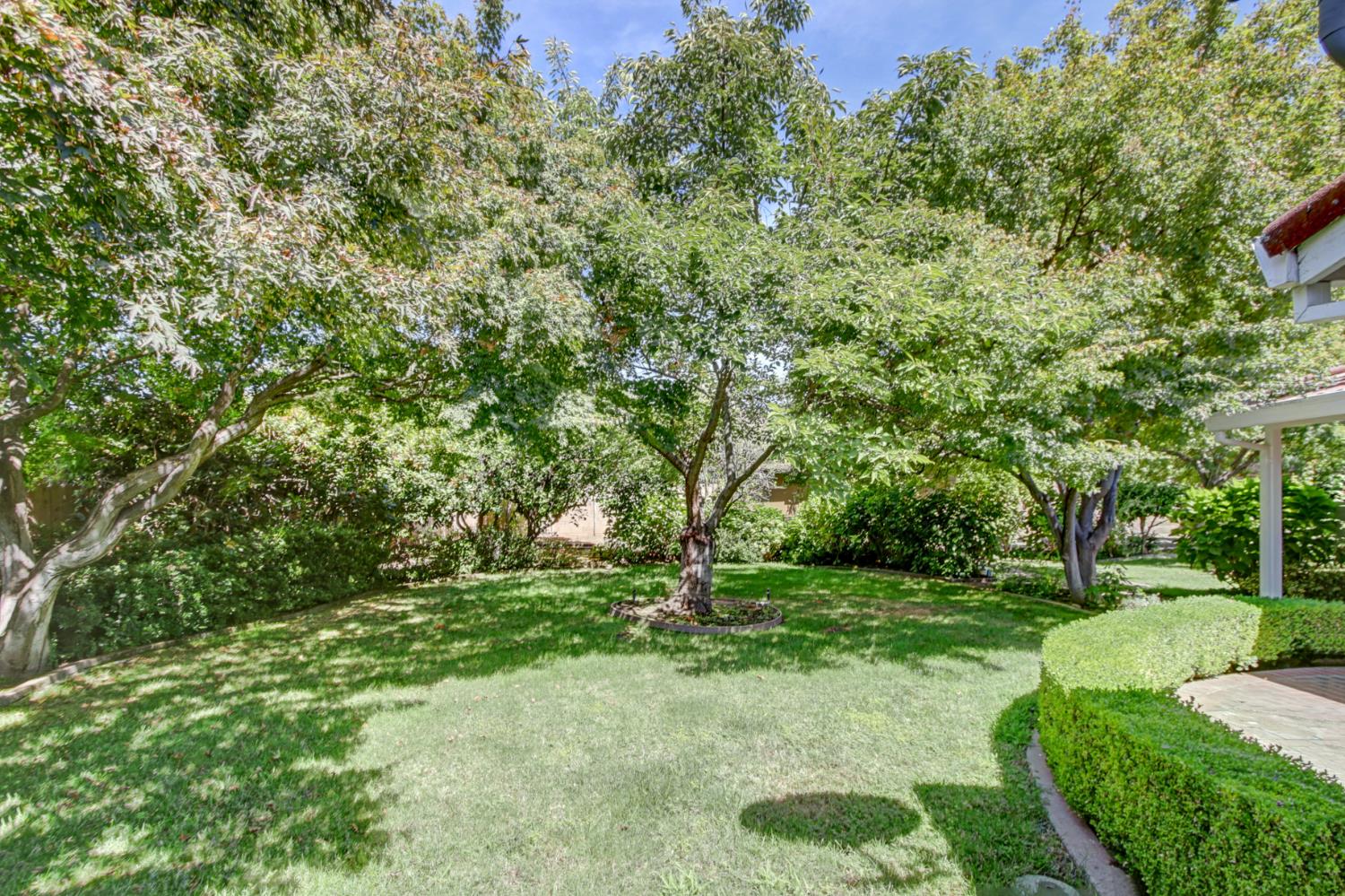 5649 Newbury Way