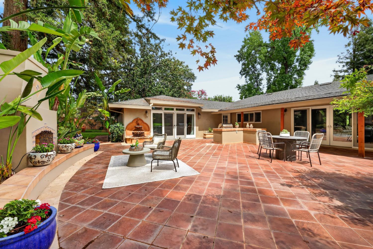 4325 Prospect Drive