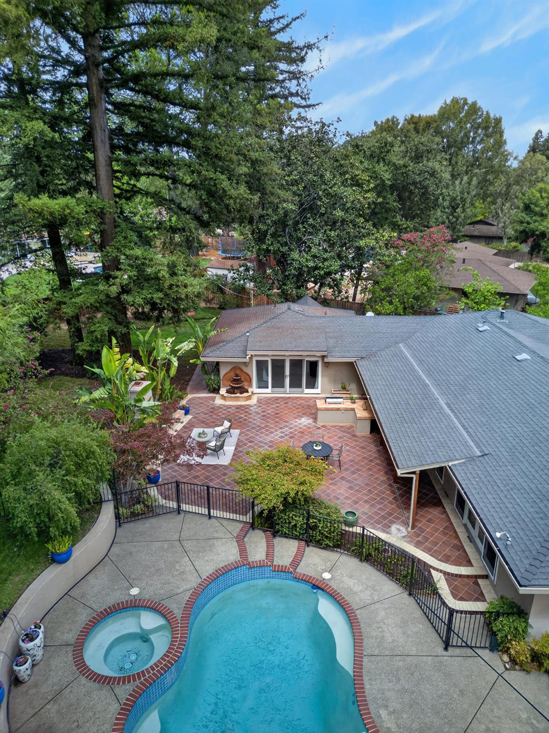 4325 Prospect Drive