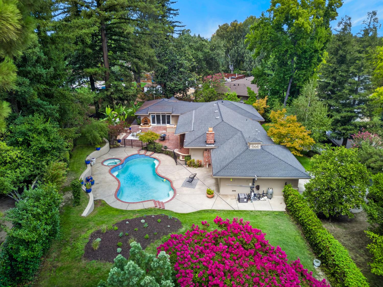 4325 Prospect Drive