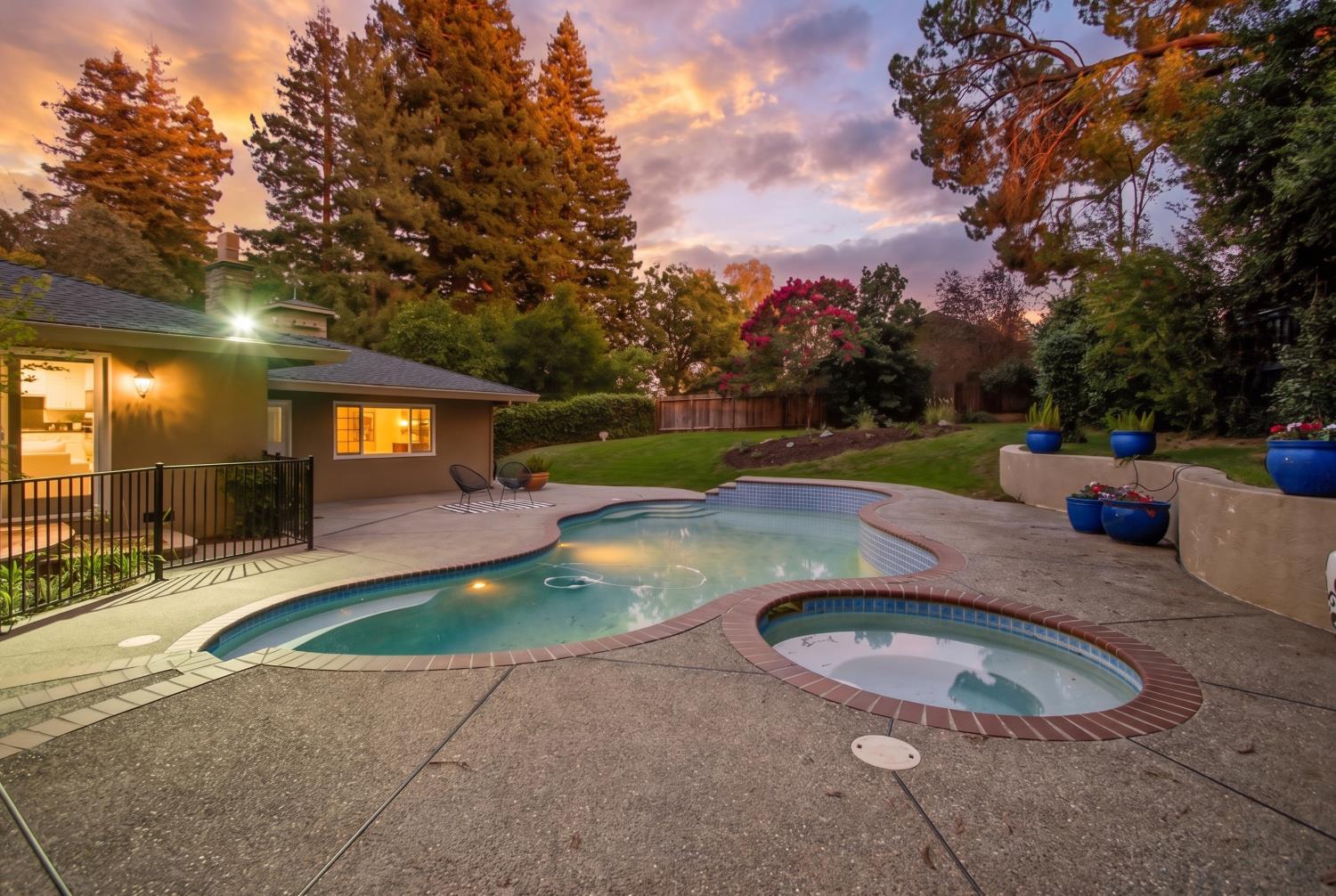 4325 Prospect Drive