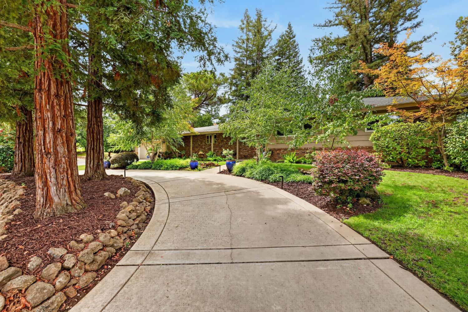 4325 Prospect Drive