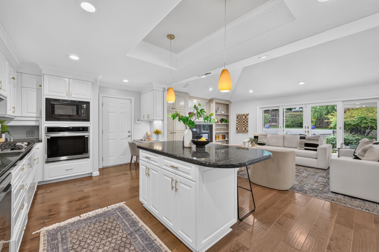 4325 Prospect Drive