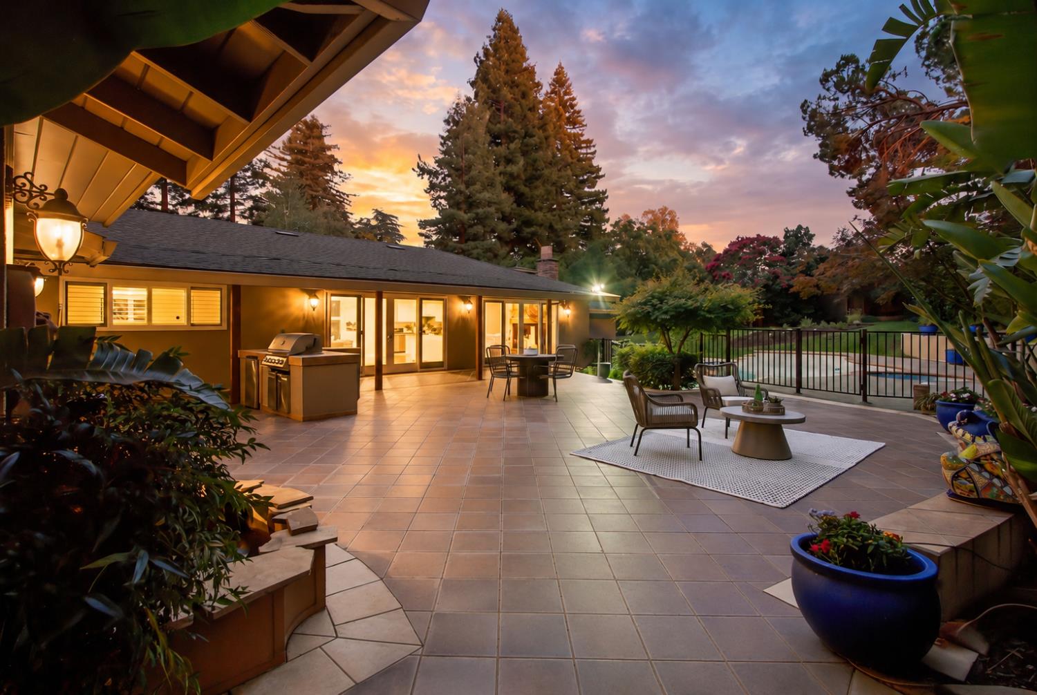 4325 Prospect Drive