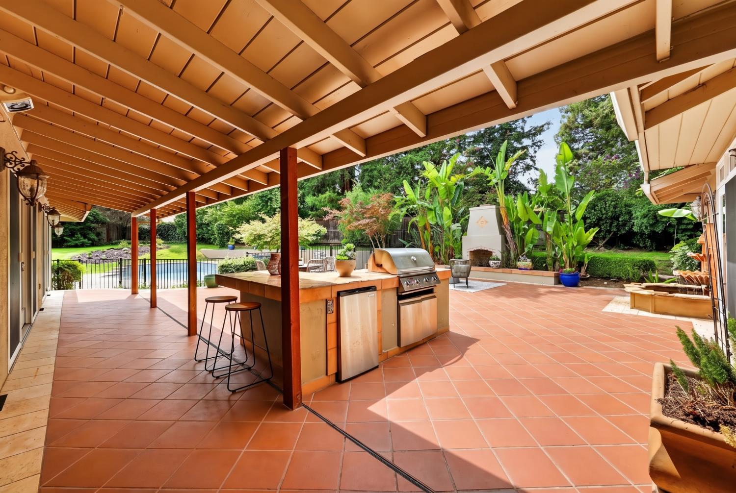4325 Prospect Drive