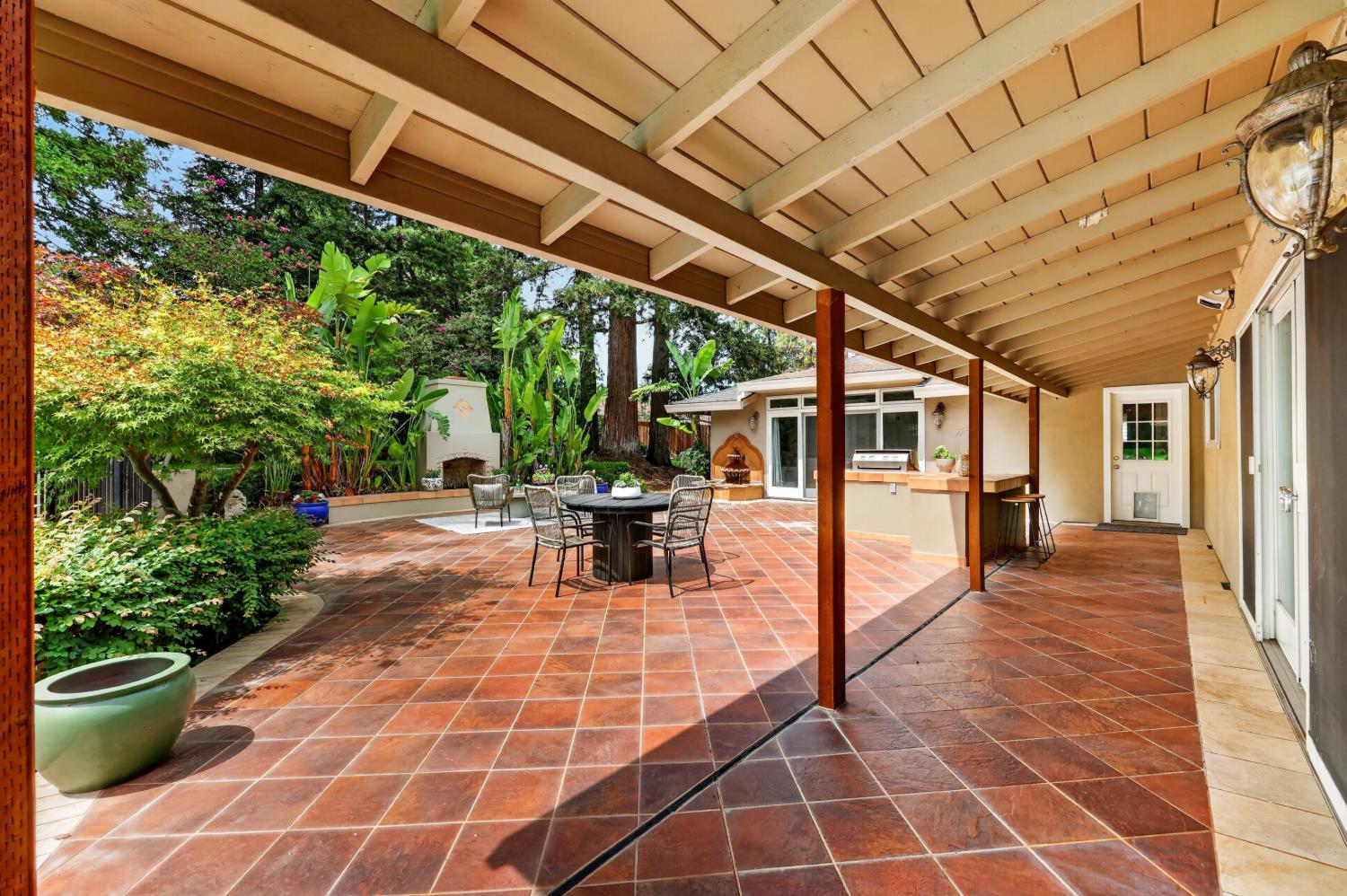 4325 Prospect Drive
