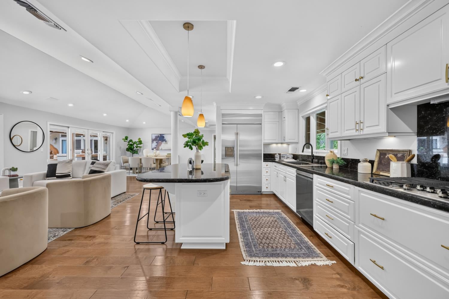 4325 Prospect Drive