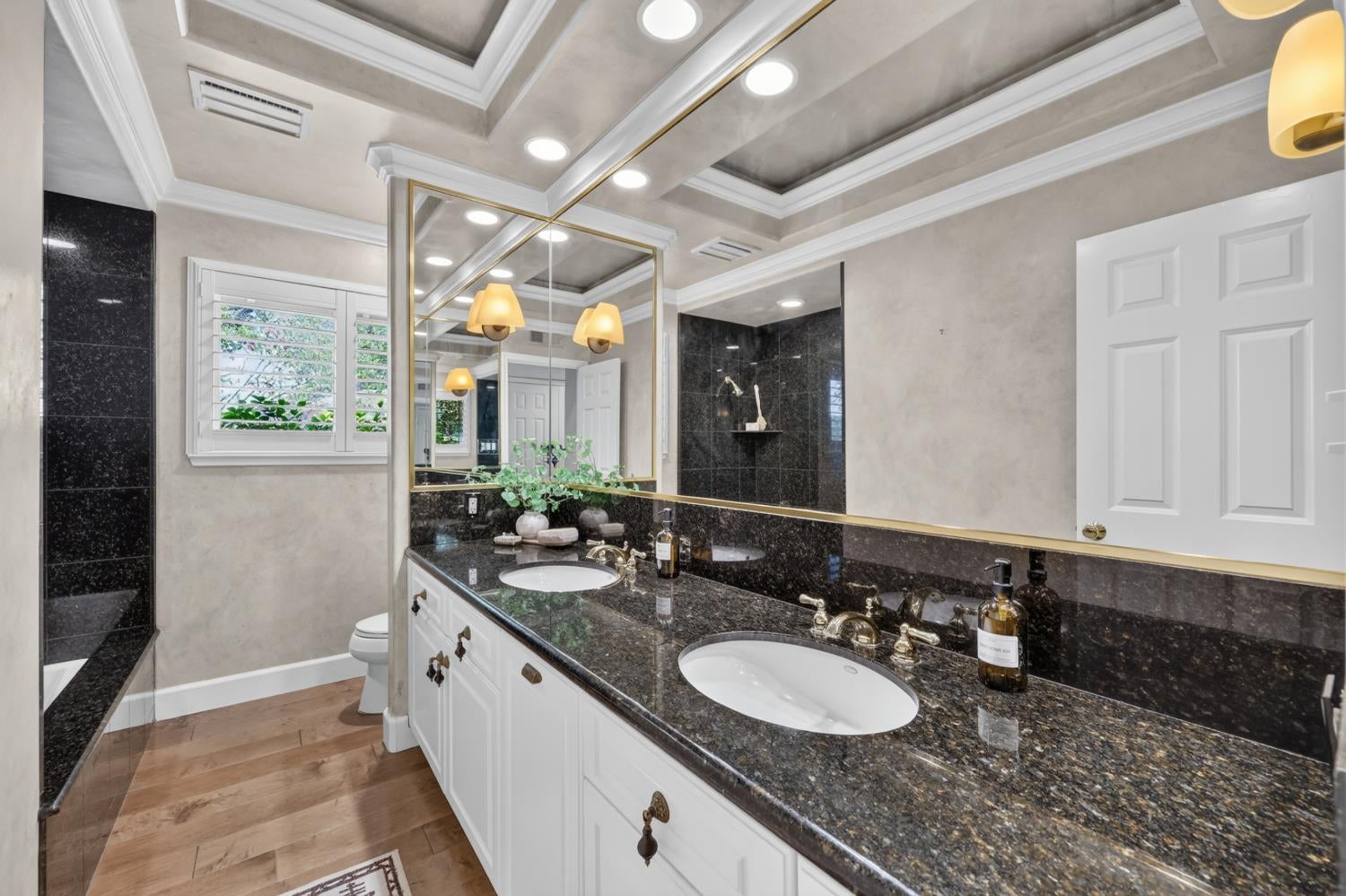 4325 Prospect Drive
