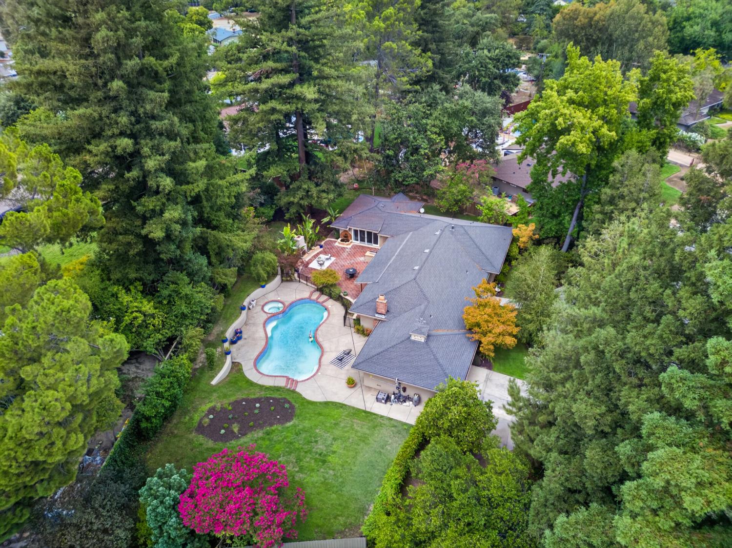 4325 Prospect Drive