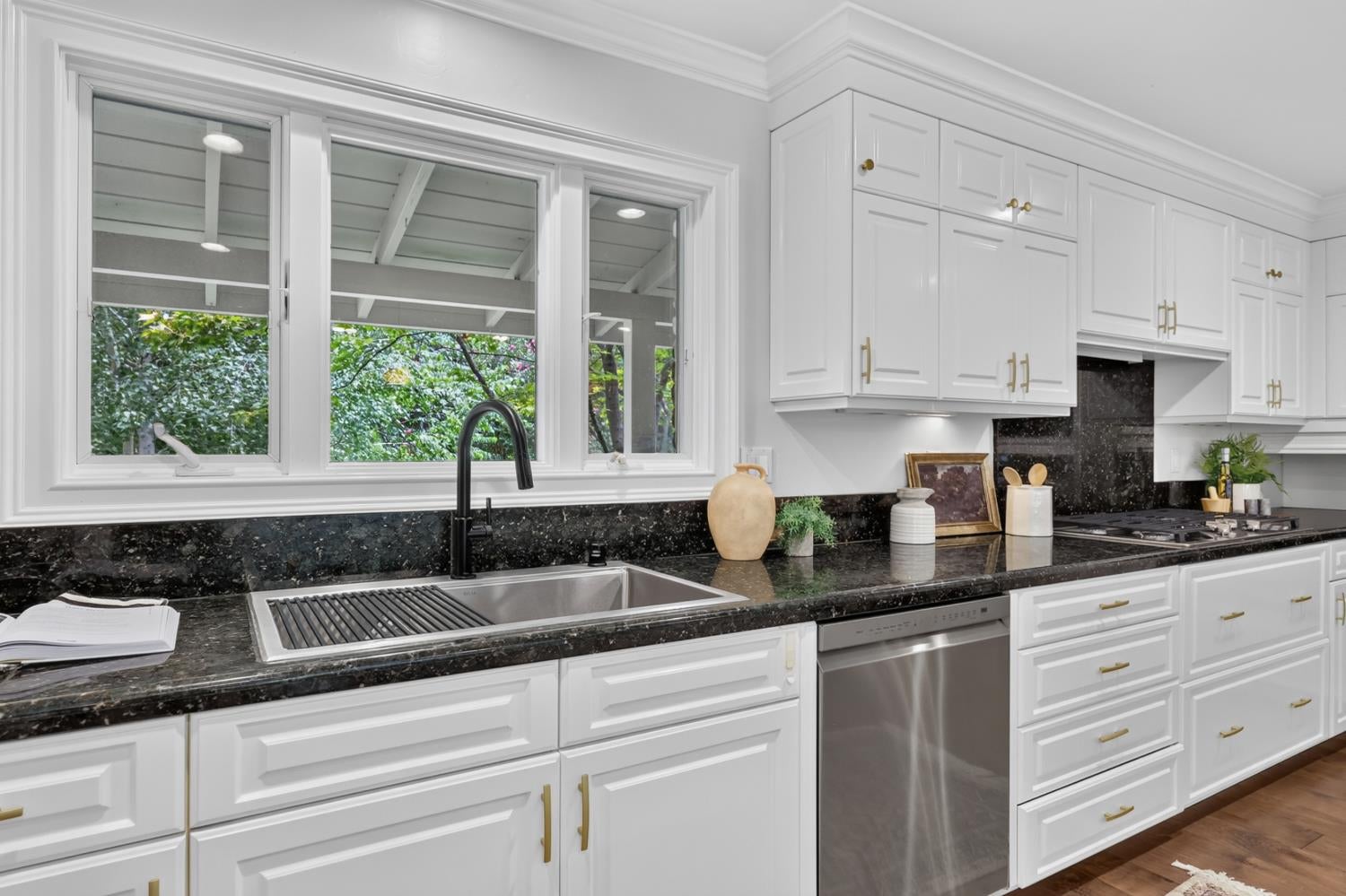 4325 Prospect Drive