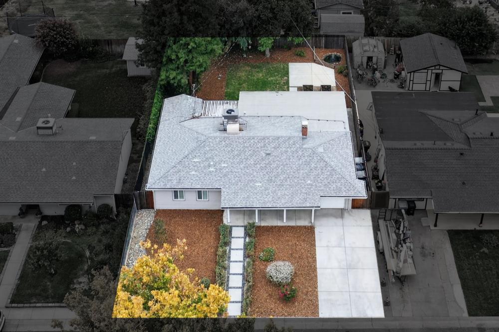 1428 Gladstone Drive