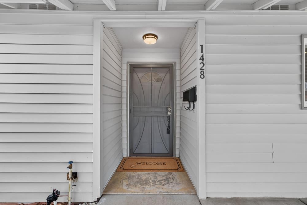 1428 Gladstone Drive