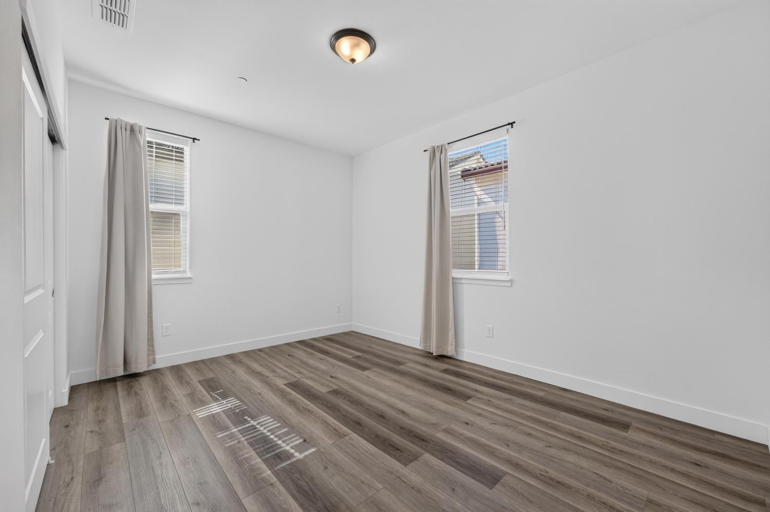 3608 Silver Pine Lane