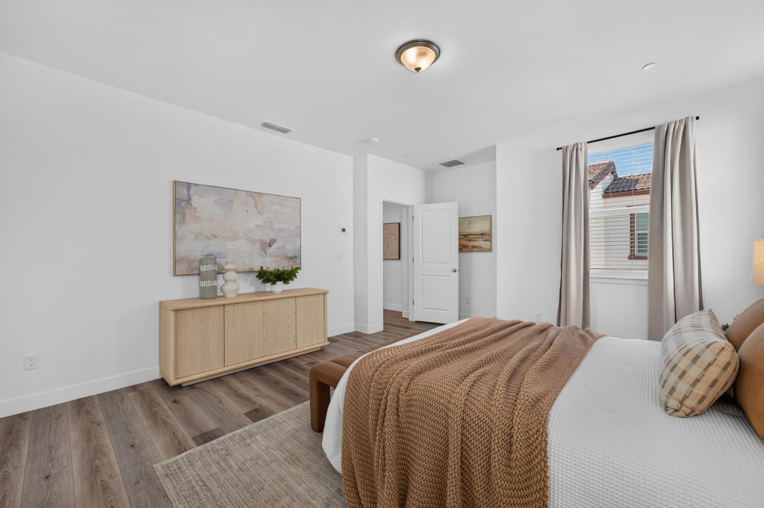 3608 Silver Pine Lane