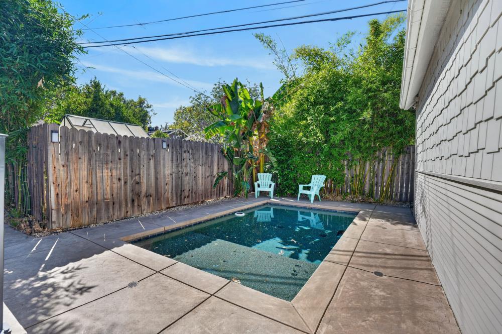 1040 34th Street