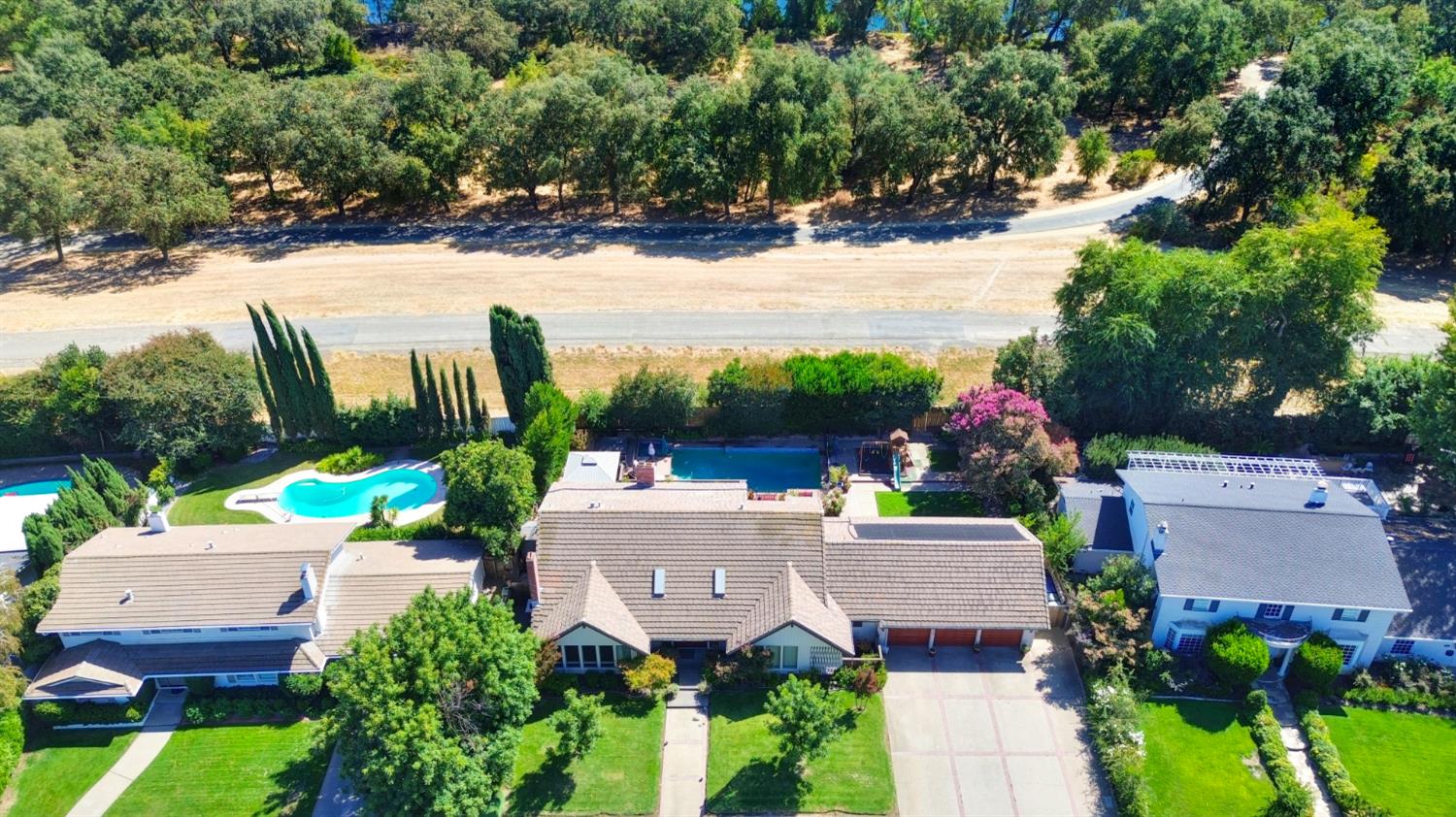 4020 Crondall Drive