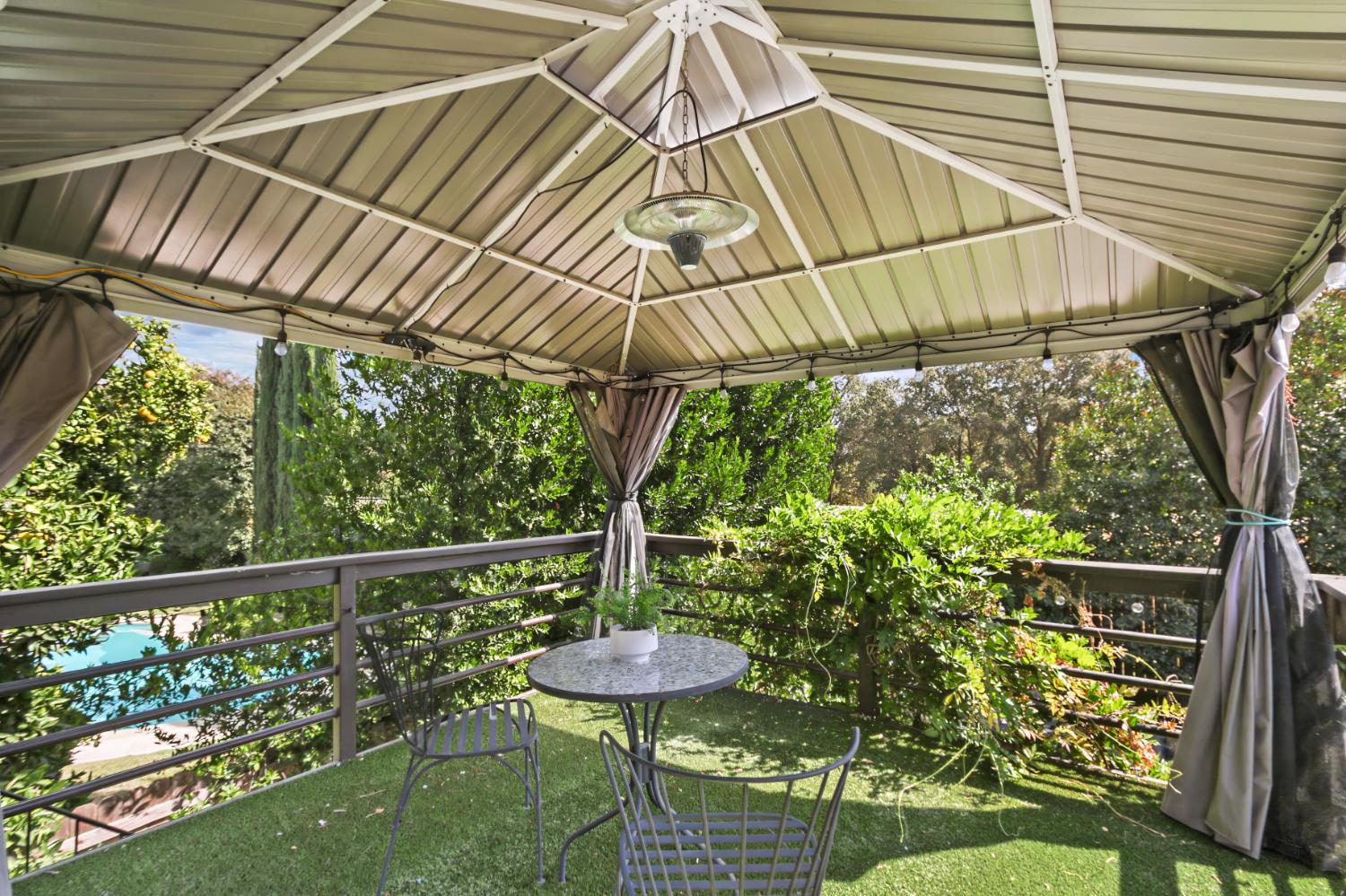 4020 Crondall Drive