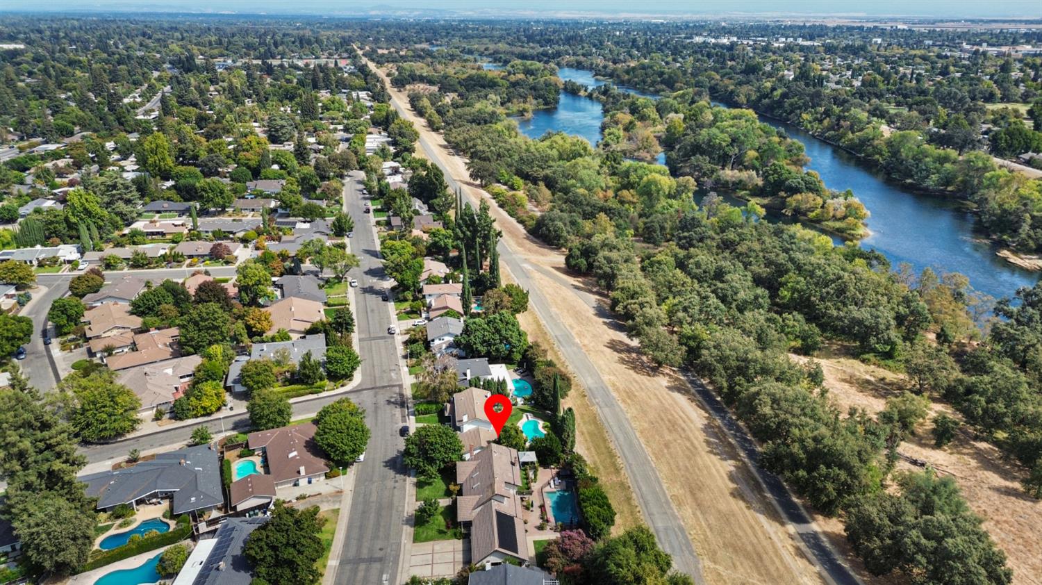 4020 Crondall Drive