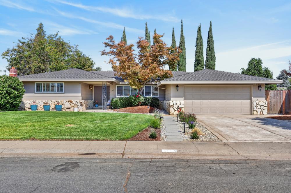 1329 San Augustine Way