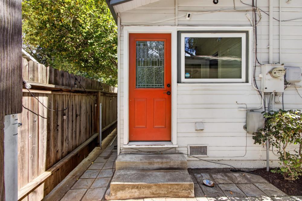 432 33rd Street