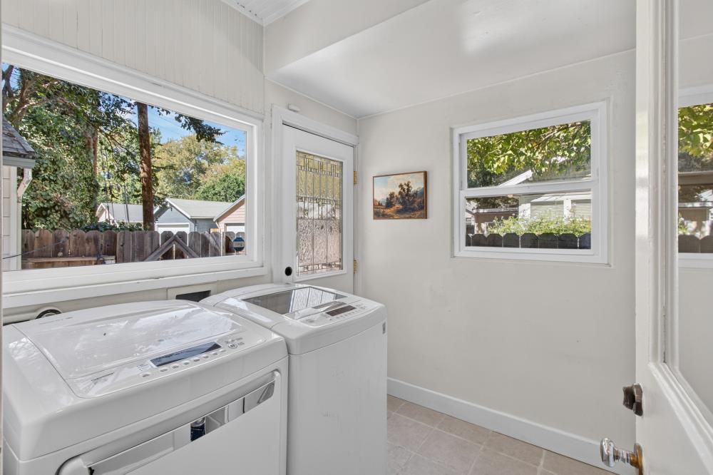 432 33rd Street