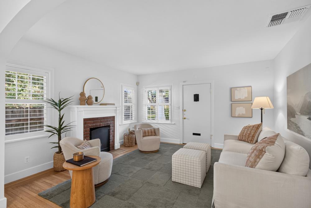 432 33rd Street