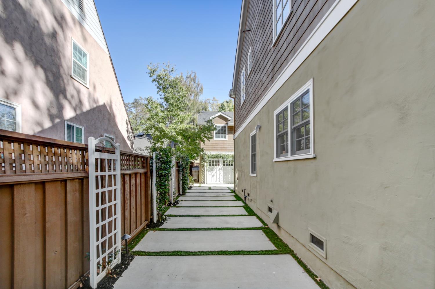 535 37th Street