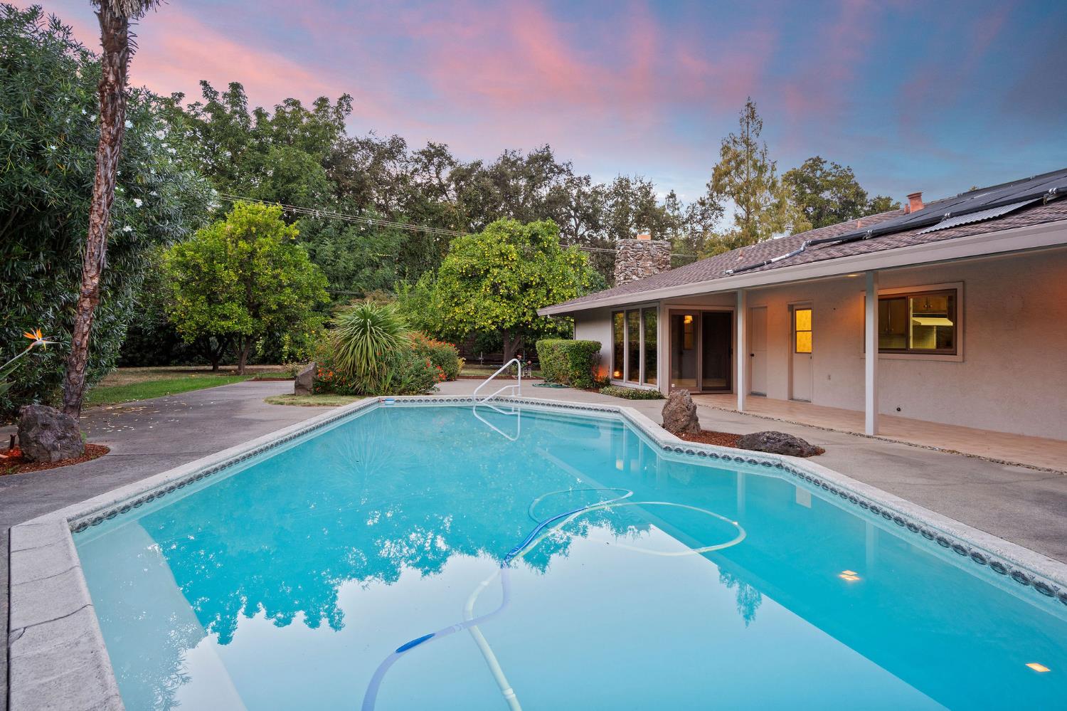 519 Grovesnor Court