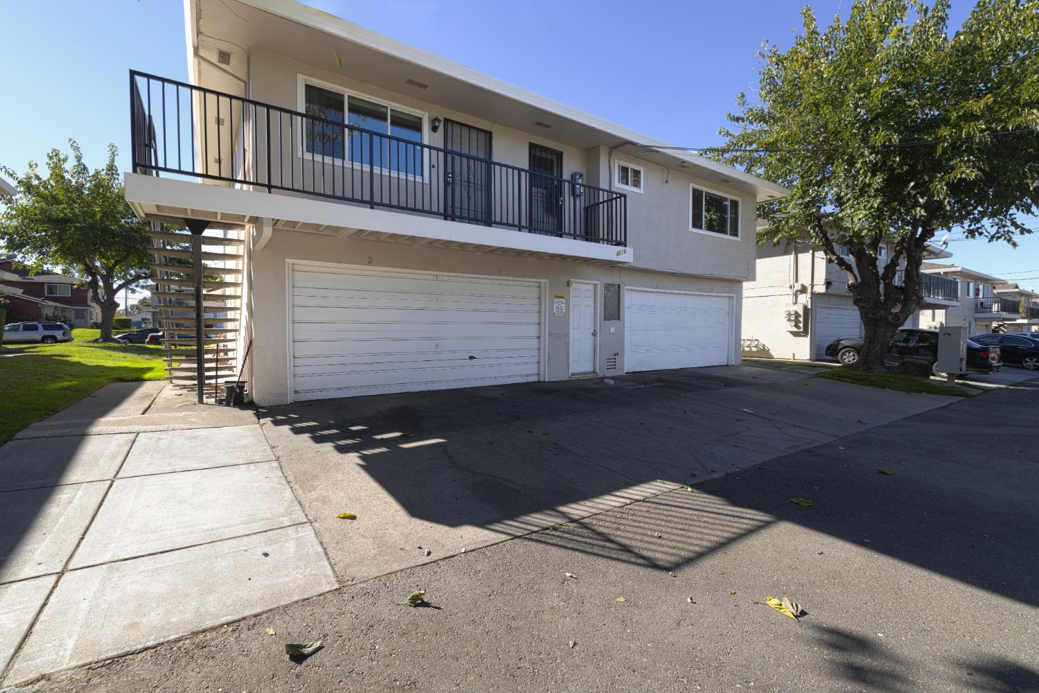 4529 Greenholme Drive 4