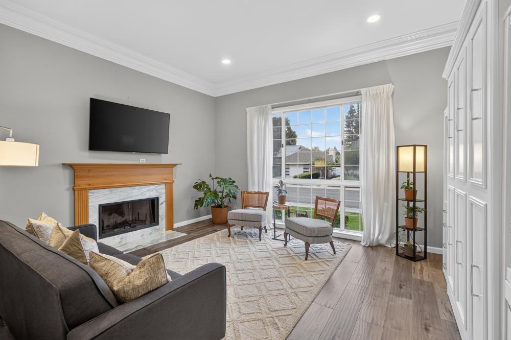 855 Cordoza Court