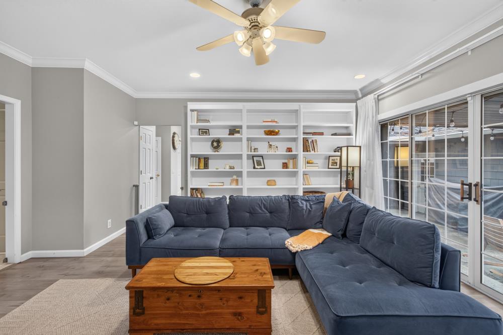 855 Cordoza Court