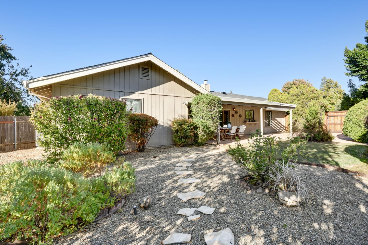 112 Spring Water Way