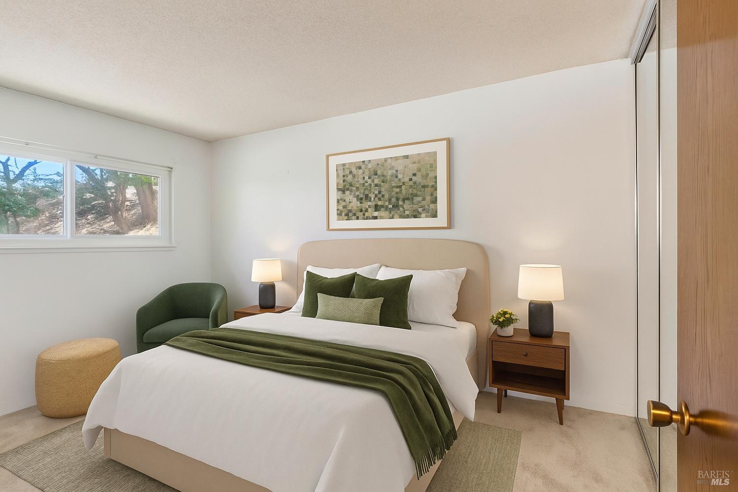 1411 Casa Buena Drive 14