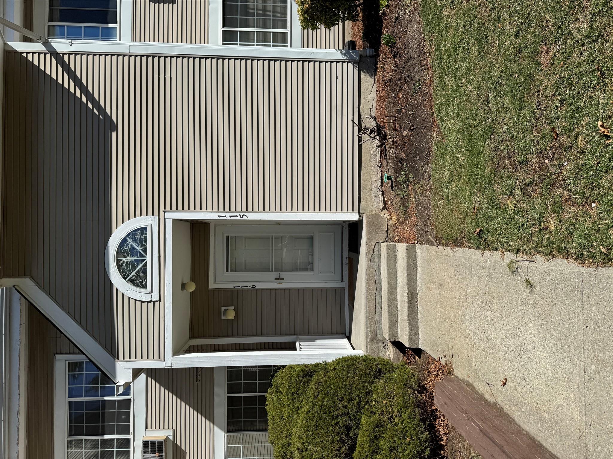 115 Green Meadow Way