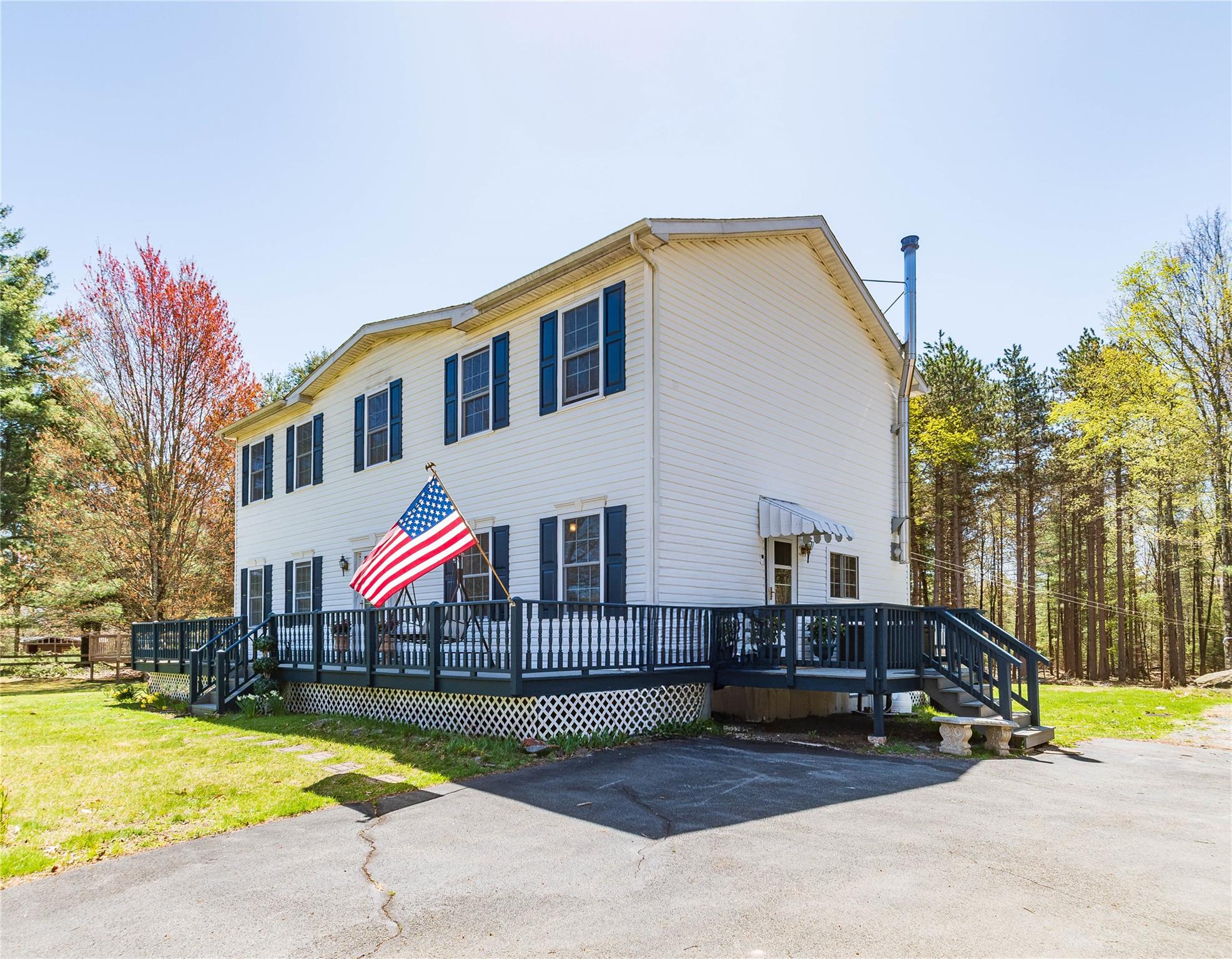 252 Southwoods Drive