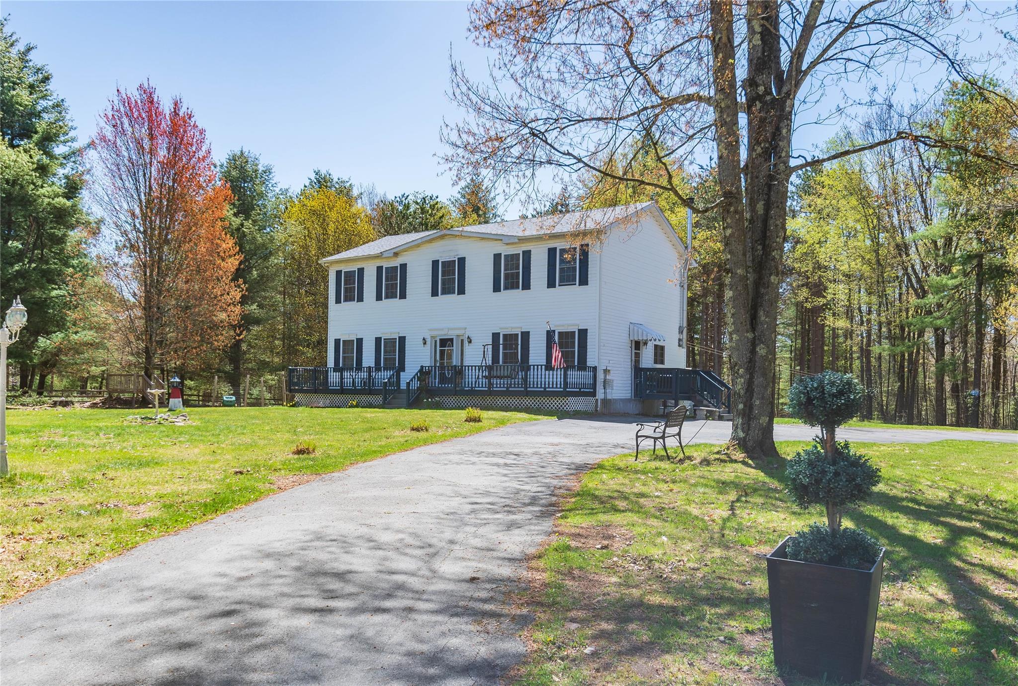 252 Southwoods Drive