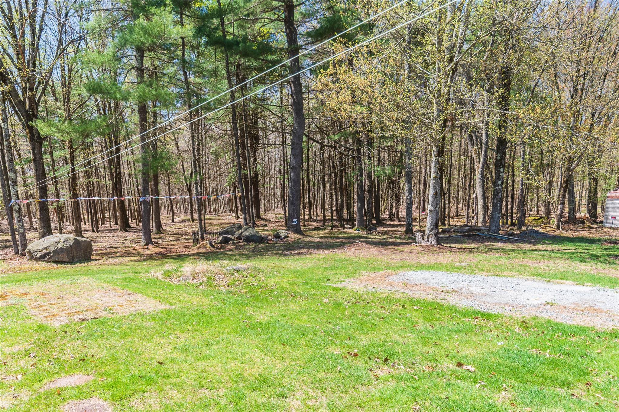 252 Southwoods Drive