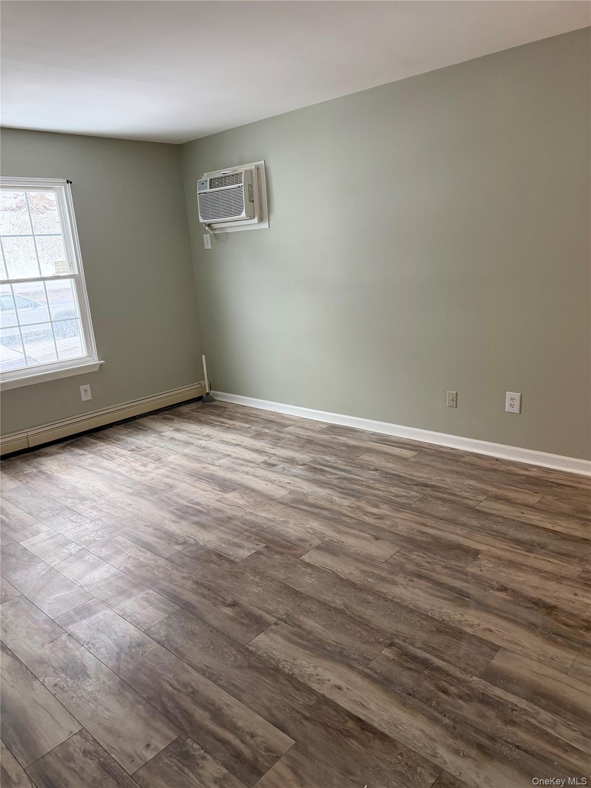 22 Lexington Hill Unit: 4