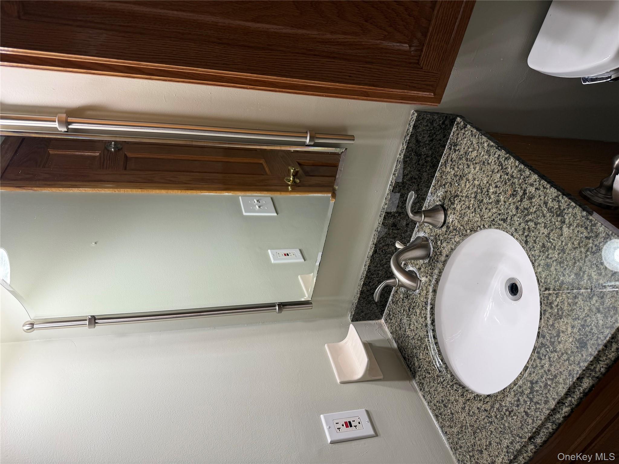 25 Lexington Hill Unit: 12