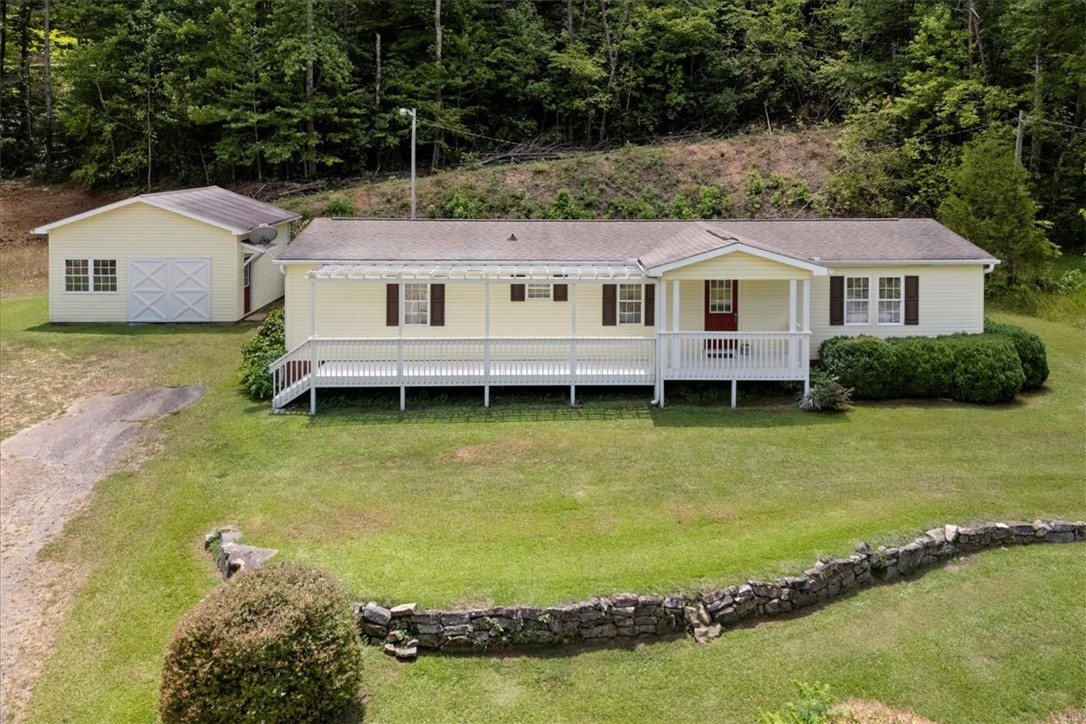 2707 Crowe Creek Road