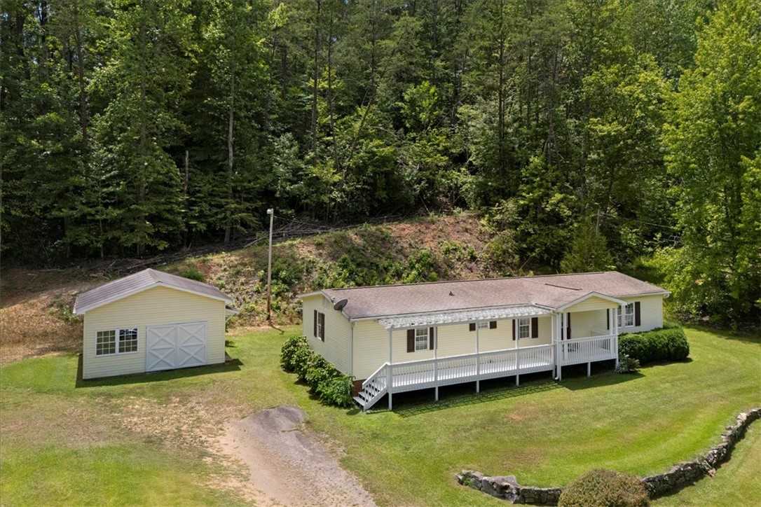 2707 Crowe Creek Road