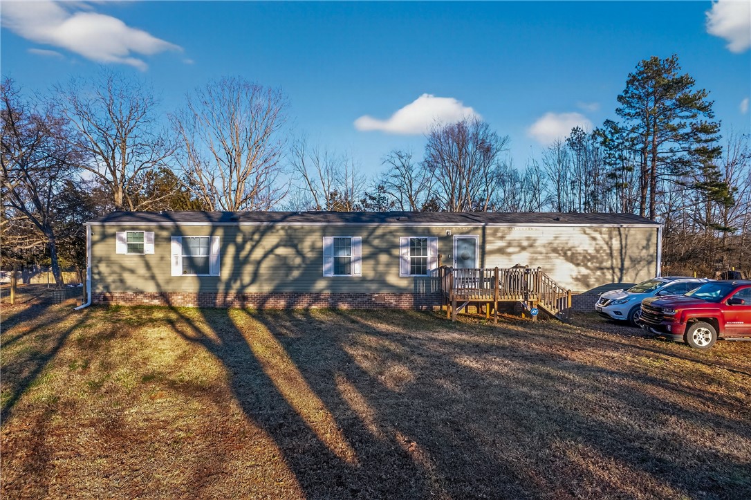 862 North Old Mill Road