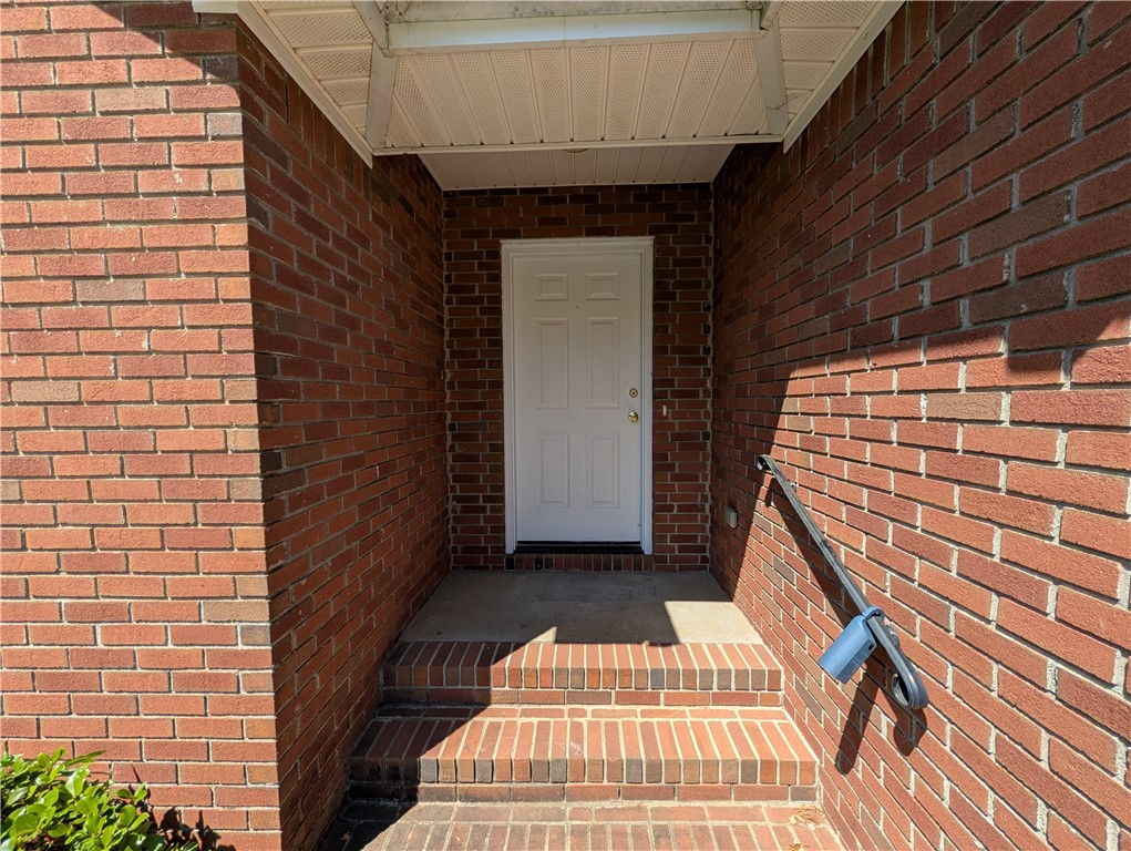 124 Woodbridge Court