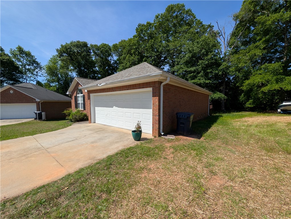 124 Woodbridge Court