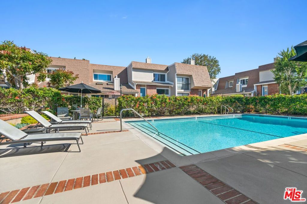 13029 Mindanao Way 5