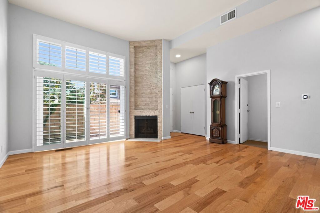 13029 Mindanao Way 5