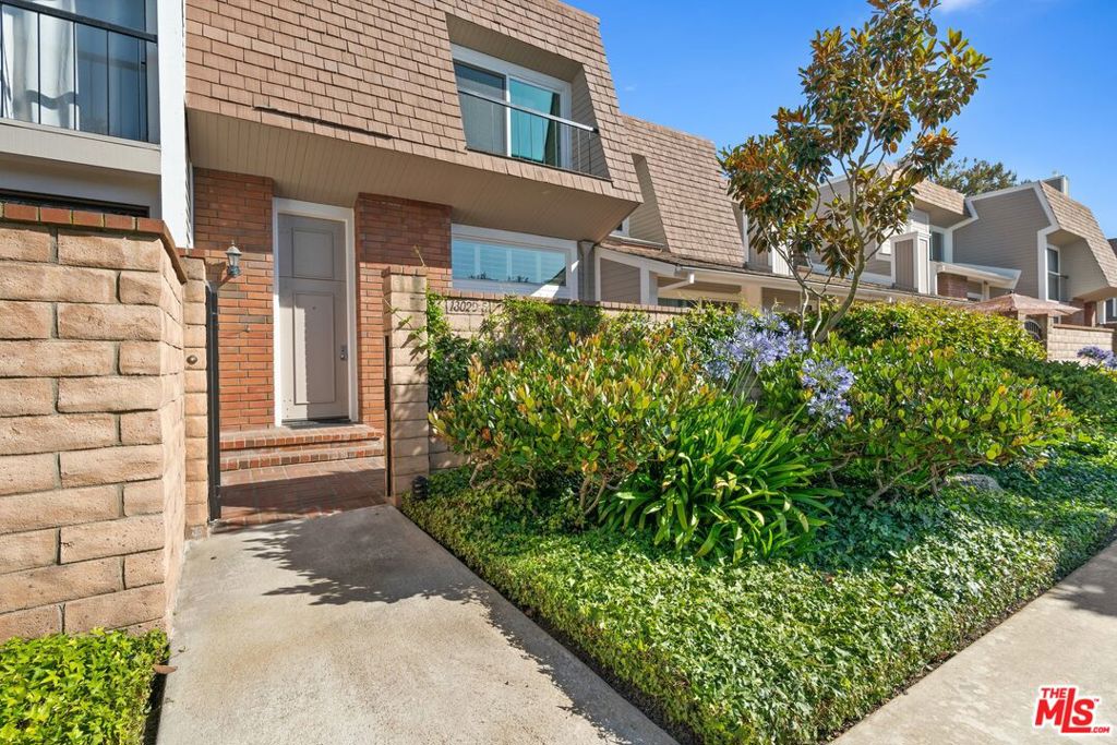 13029 Mindanao Way 5