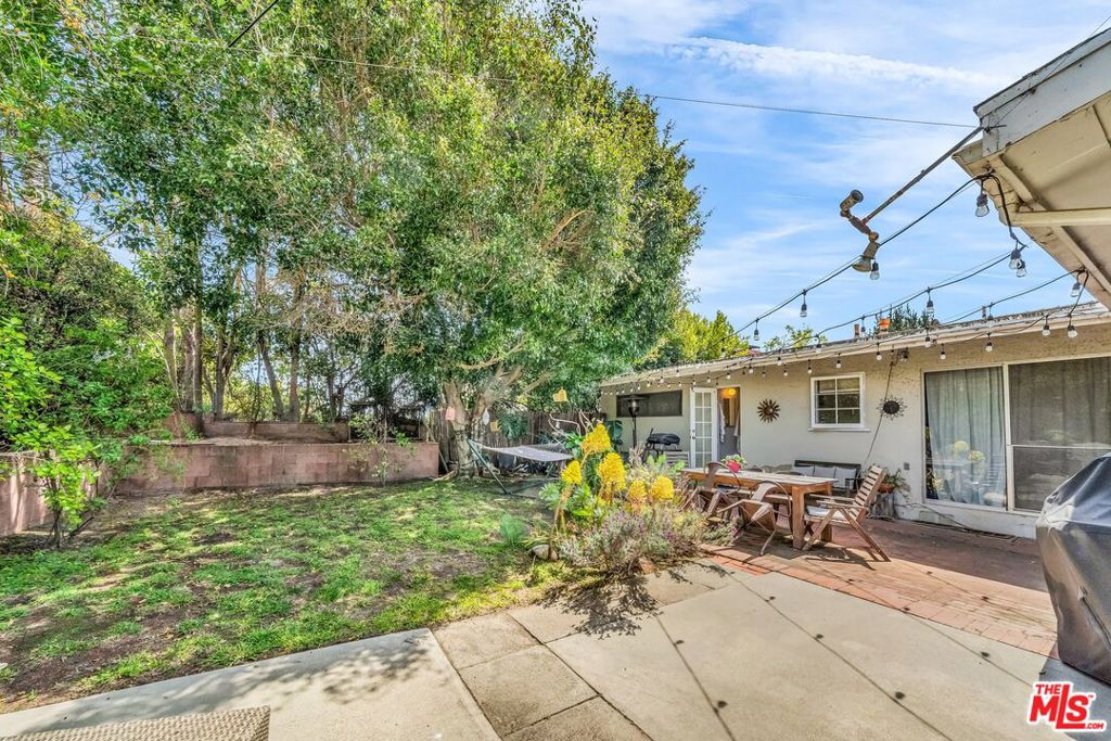 3402 S Centinela Avenue
