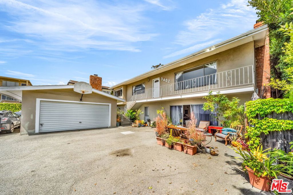 3402 S Centinela Avenue